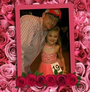 Meet your Posher, Dallis